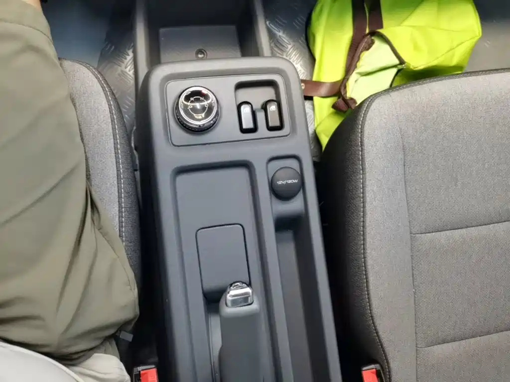 Wuling Yangguang — миниатюра 14