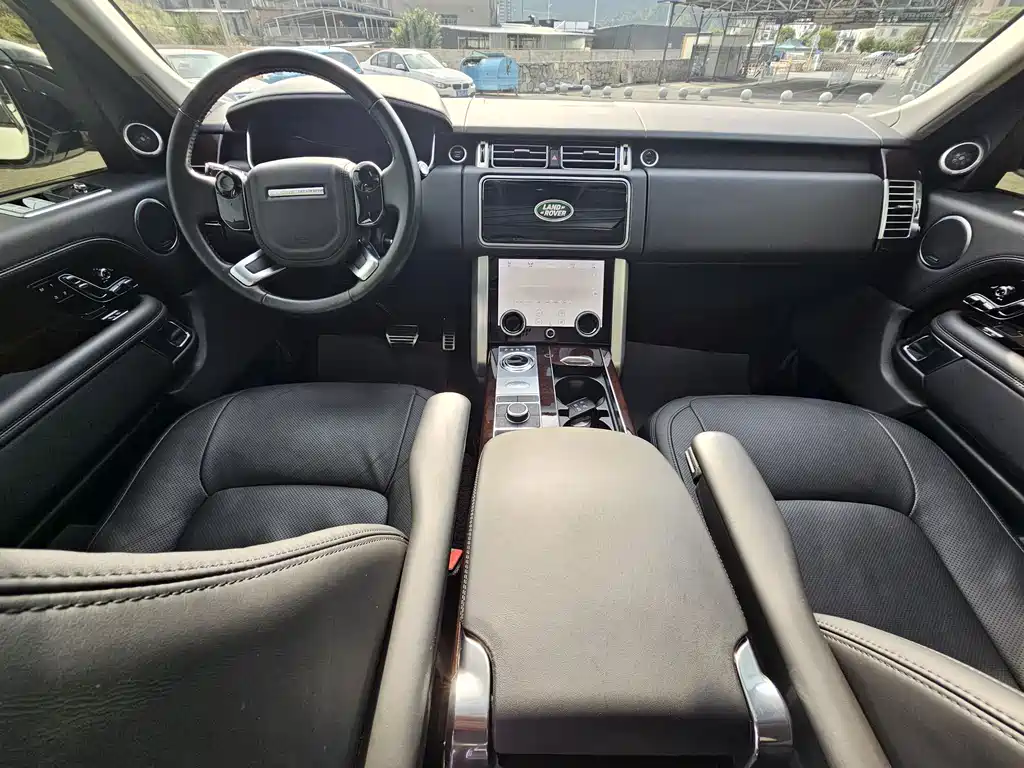 Land Rover Range Rover — миниатюра 19