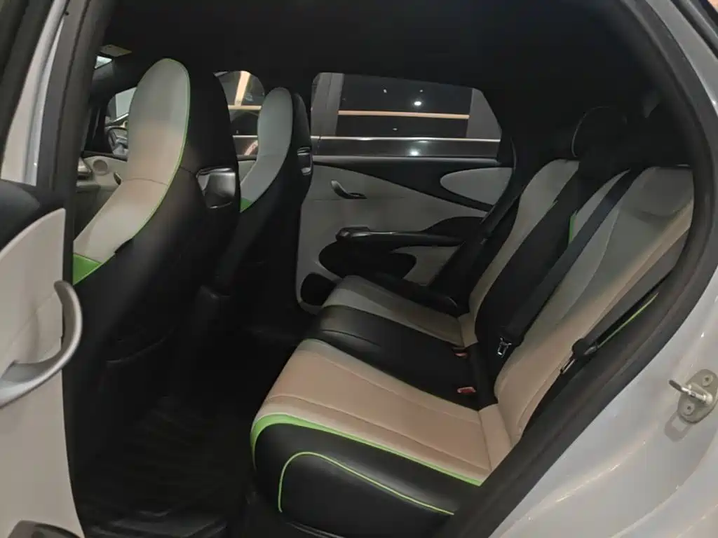 BYD Dolphin 2021 — фото 16