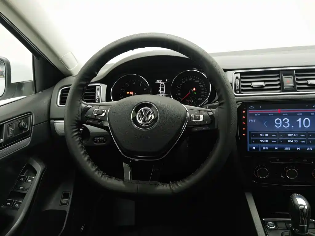 Volkswagen Sagitar — миниатюра 11