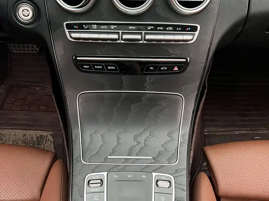Mercedes-Benz C-Class (Import) — миниатюра 22