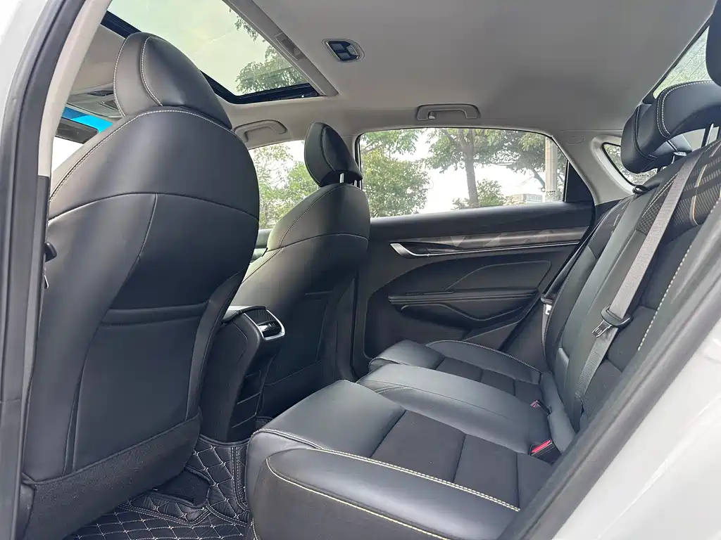GEELY AUTOMOBILE BINRUI