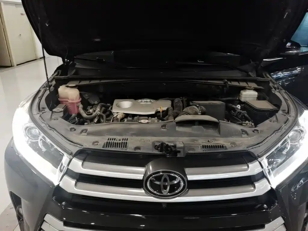 Toyota Highlander — миниатюра 20