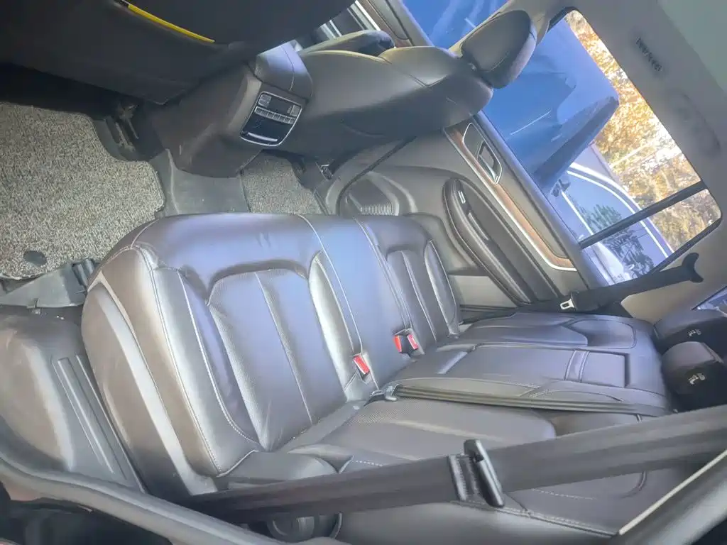 Roewe RX8 — миниатюра 18