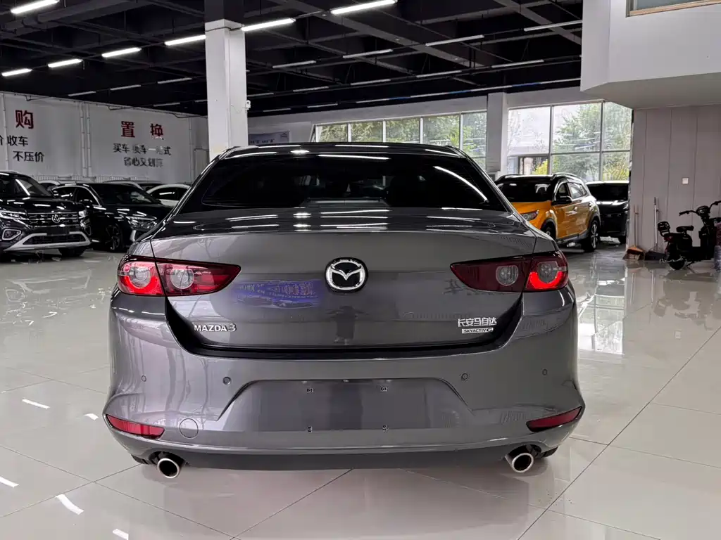 Mazda 3 Axela — миниатюра 5