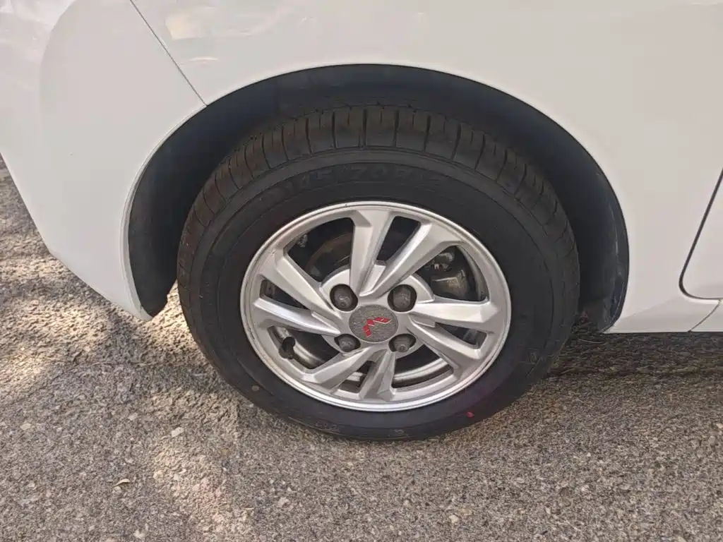 Wuling MINIEV — миниатюра 23