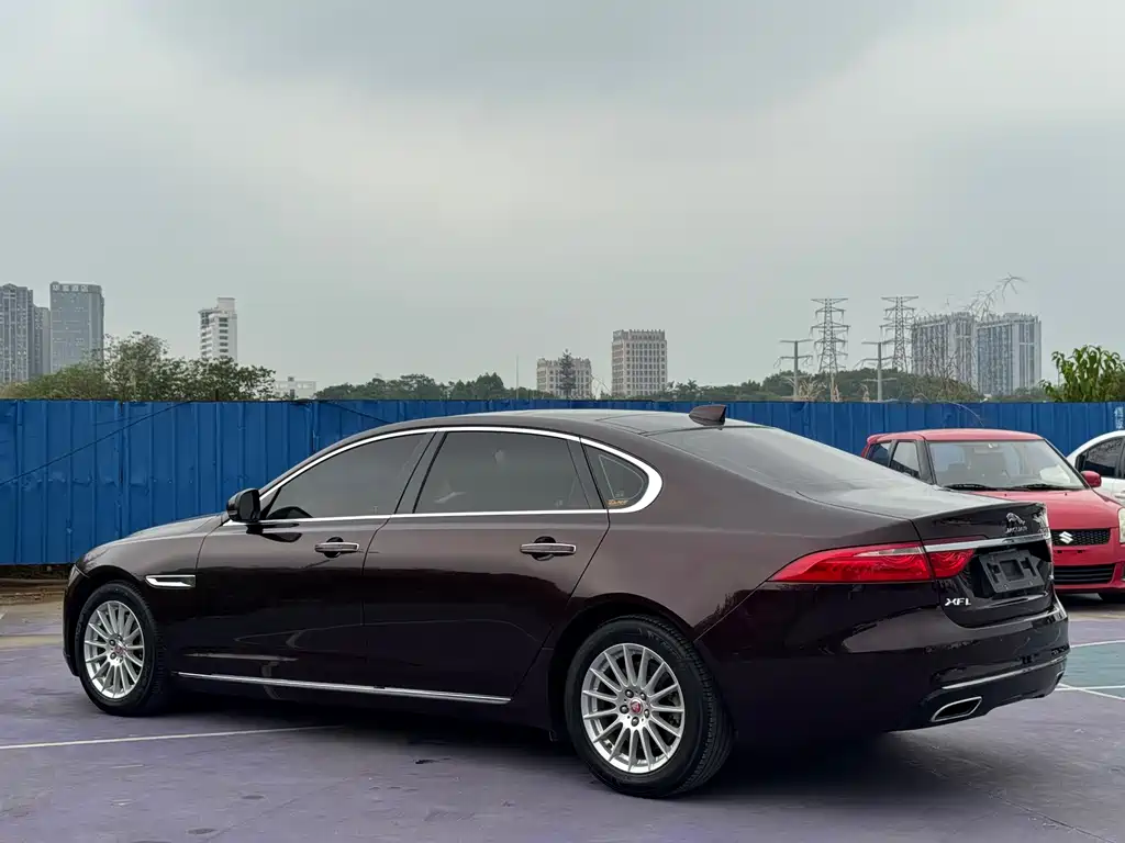 Jaguar XFL 2017 XFL 2.0T 200PS Luxury