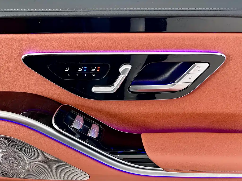 Mercedes-Benz S-Class — миниатюра 22