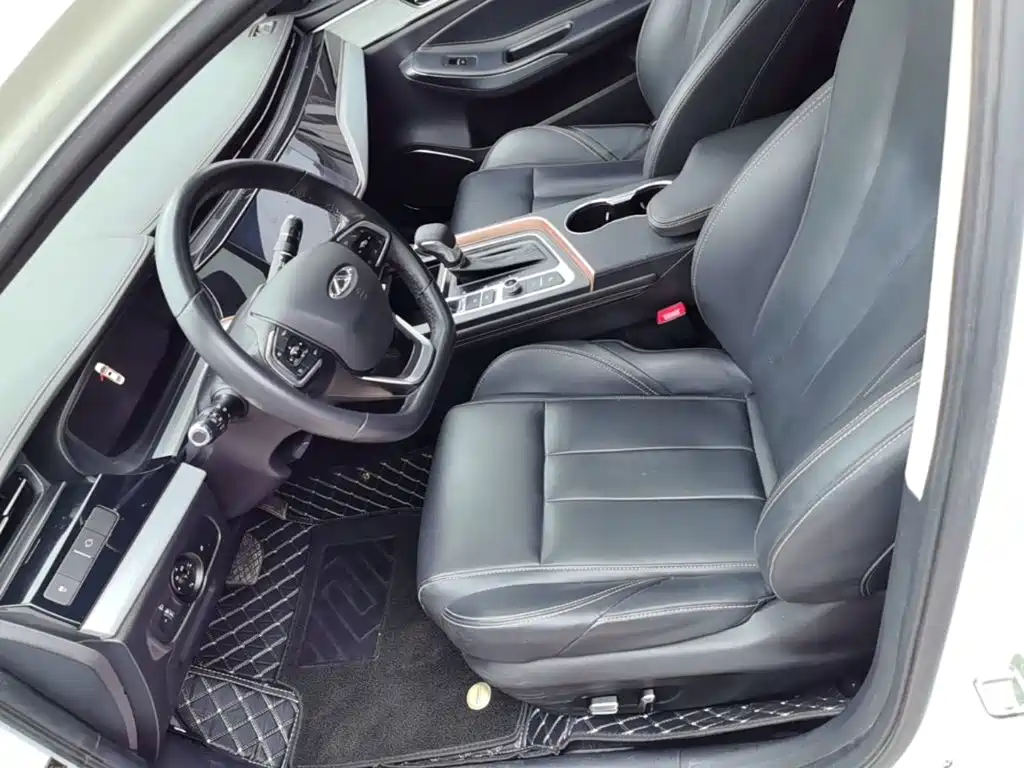 Chery Arrizo 5 PLUS — миниатюра 15