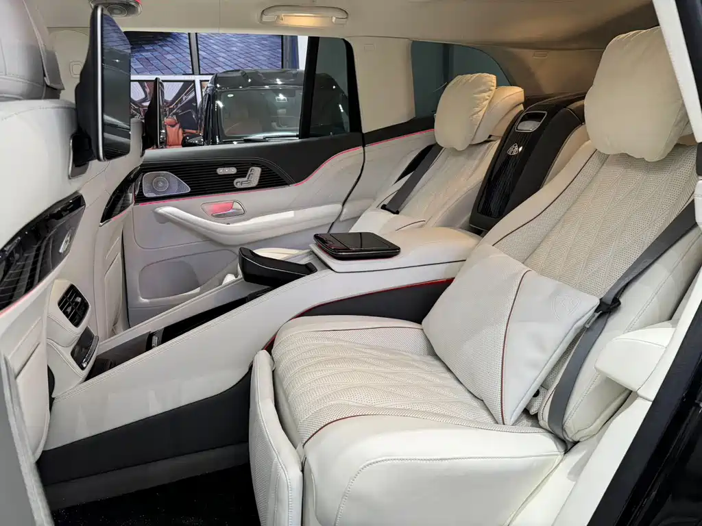 Mercedes-Benz GLS — миниатюра 15