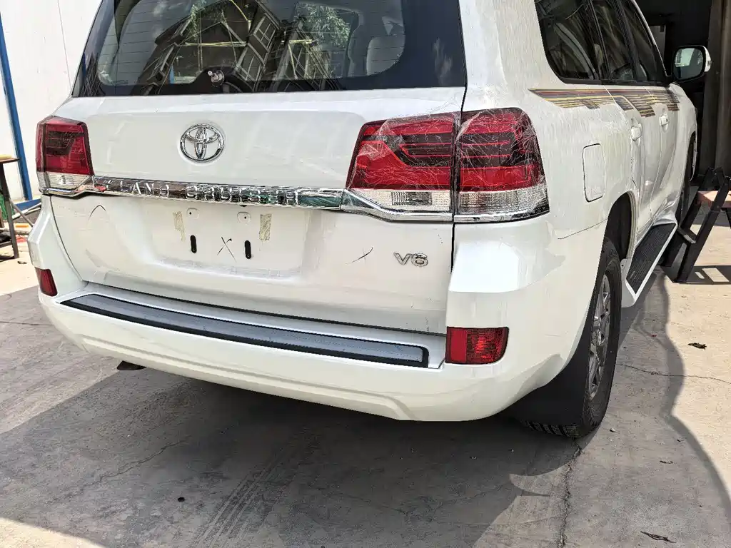 Toyota Land Cruiser 2016 4.0L AT