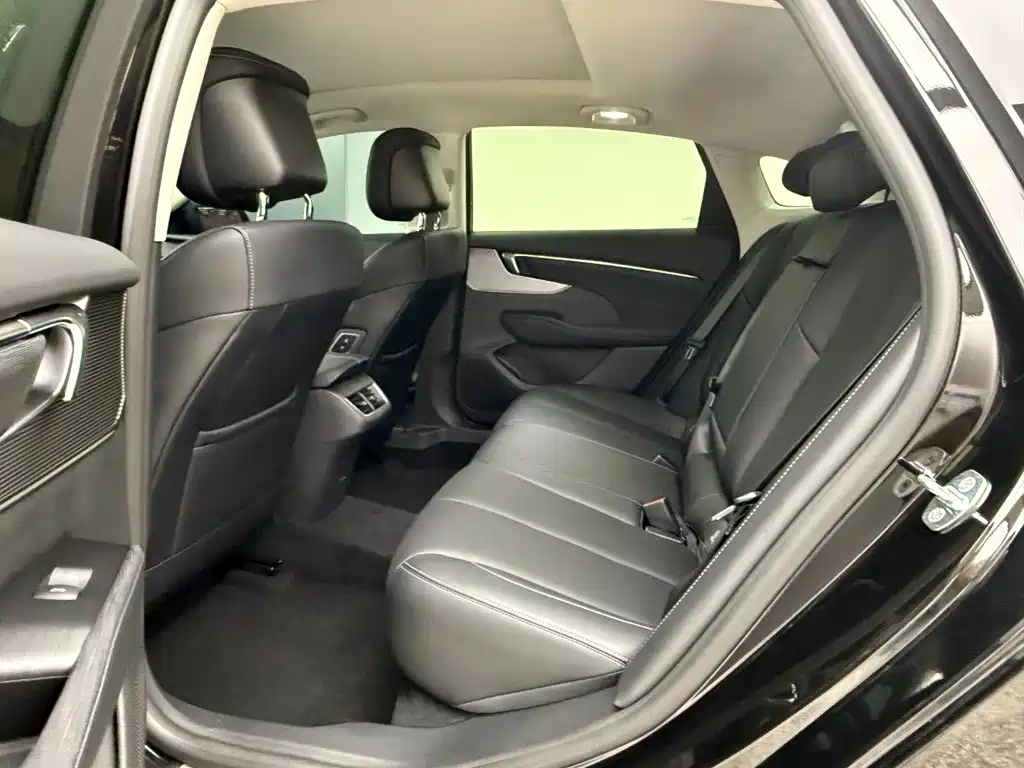 Buick LaCrosse — миниатюра 9