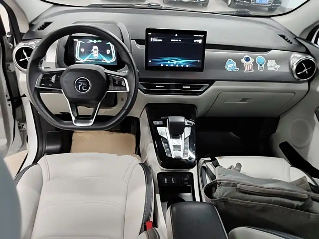 BYD Yuan Pro — миниатюра 10
