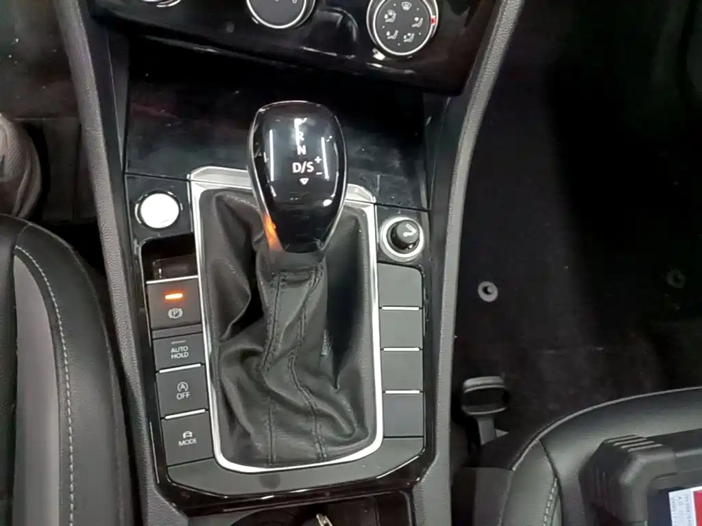 Volkswagen Sagitar — миниатюра 14