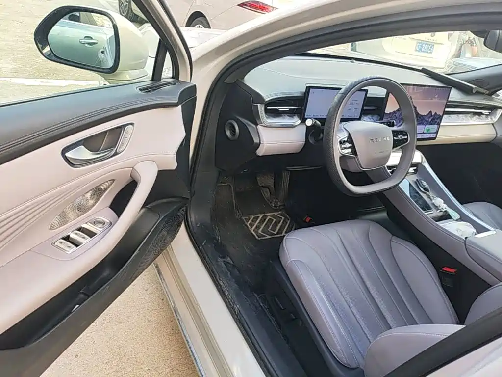 Roewe M7 DMH — миниатюра 16
