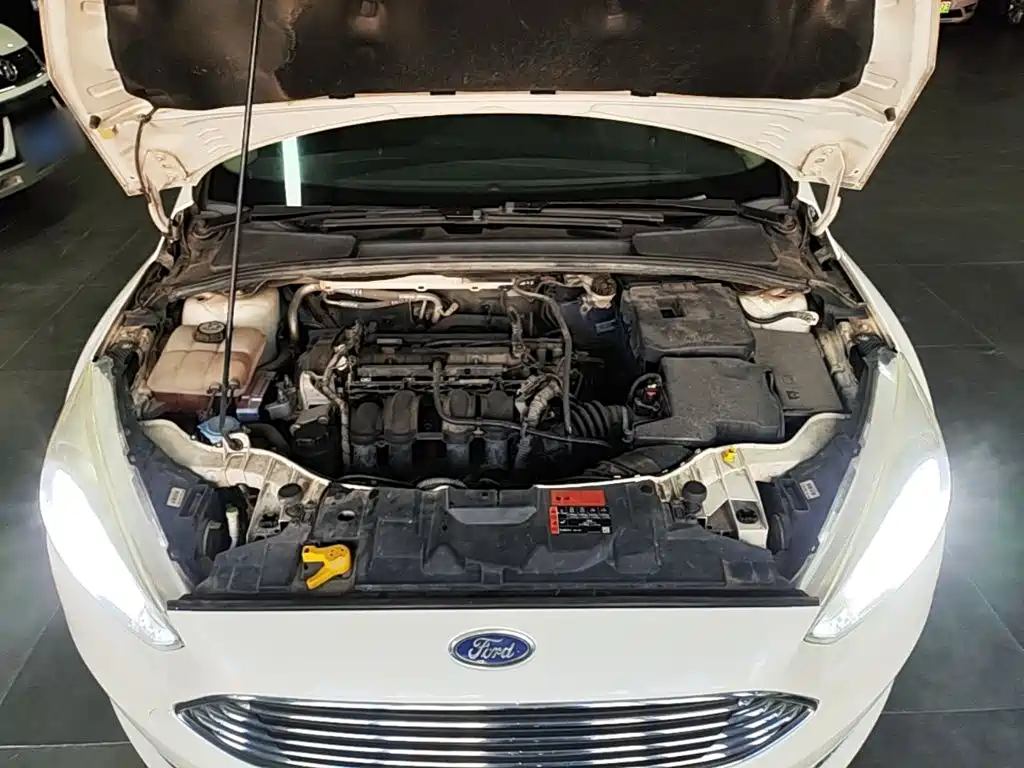 Ford Focus — миниатюра 20