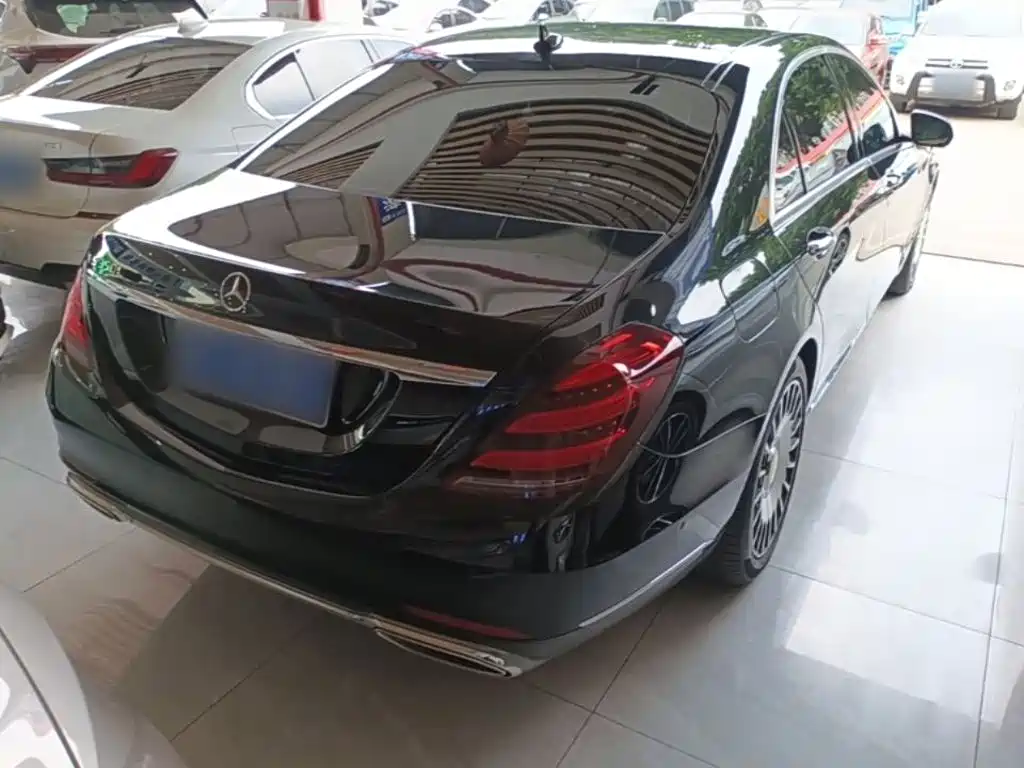 Mercedes-Benz S-Class — миниатюра 7