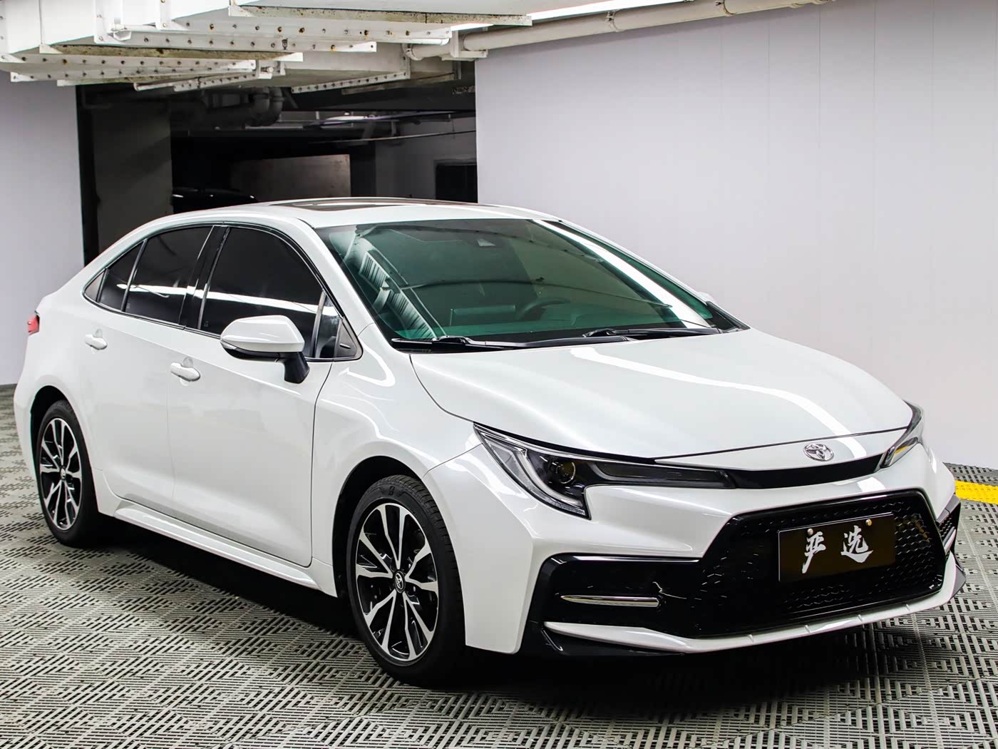 Toyota Levin 1.2 л 2022 г. Белый, пробег 38000 км