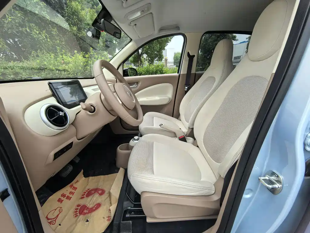 Wuling MINIEV — миниатюра 10