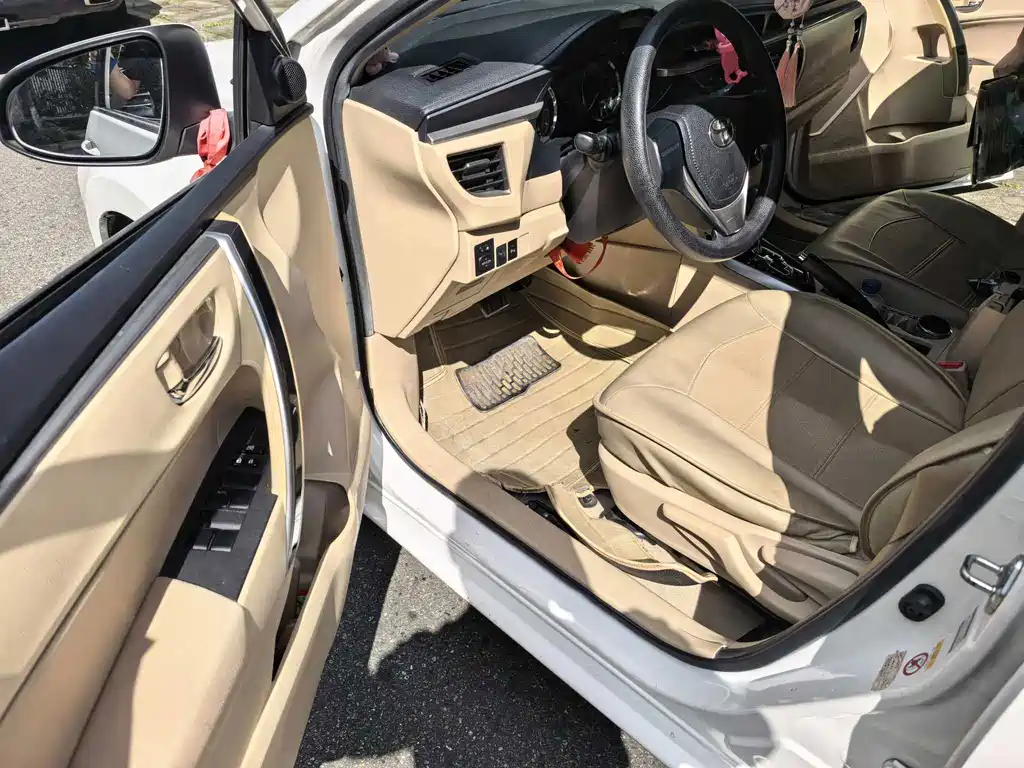 Toyota Corolla — миниатюра 7