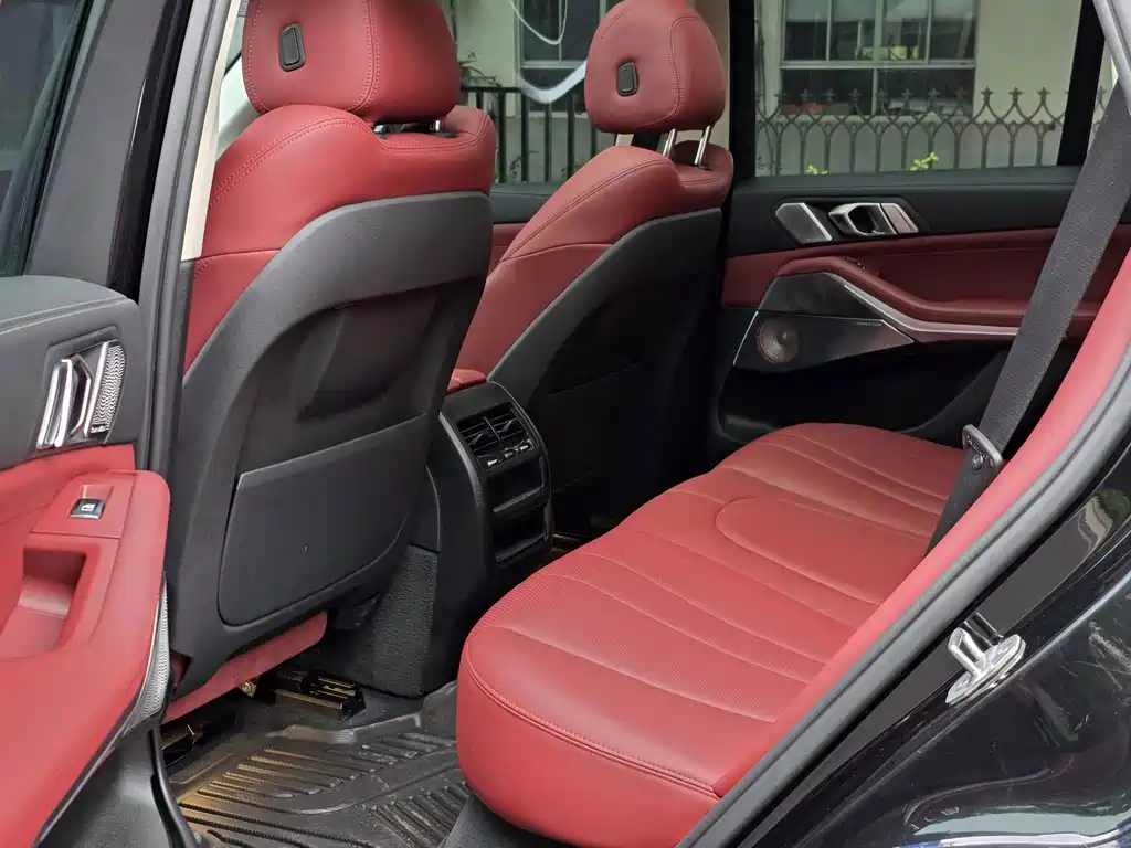 BMW X5 (Import) — миниатюра 6