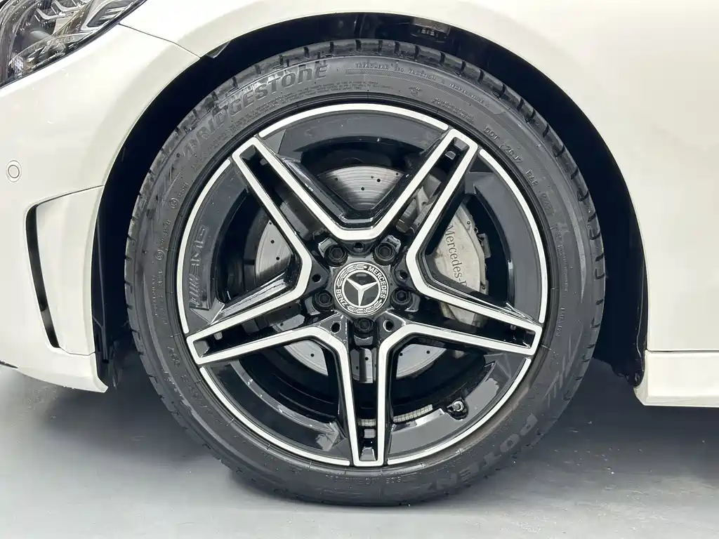 Mercedes-Benz C-Class (Import) — миниатюра 21