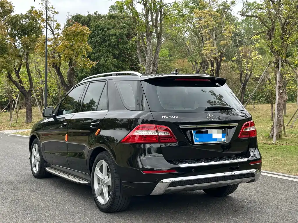 Mercedes-Benz M-Class — миниатюра 7