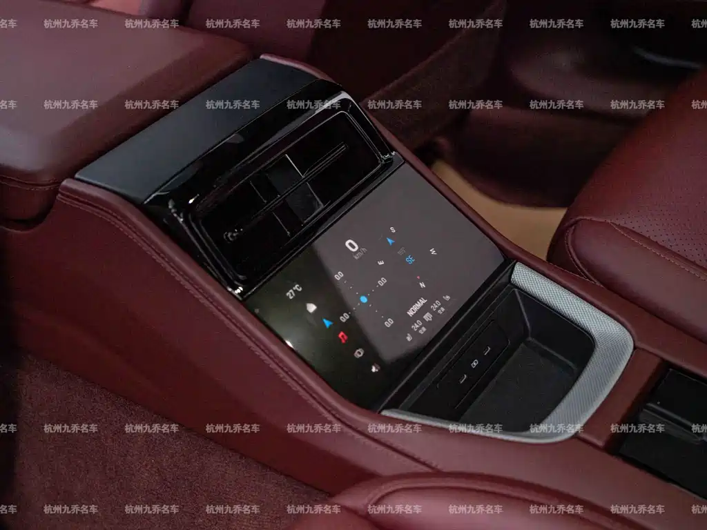 Porsche Panamera — миниатюра 25