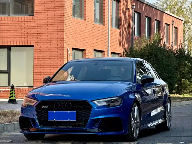 AUDI RS 3 2018