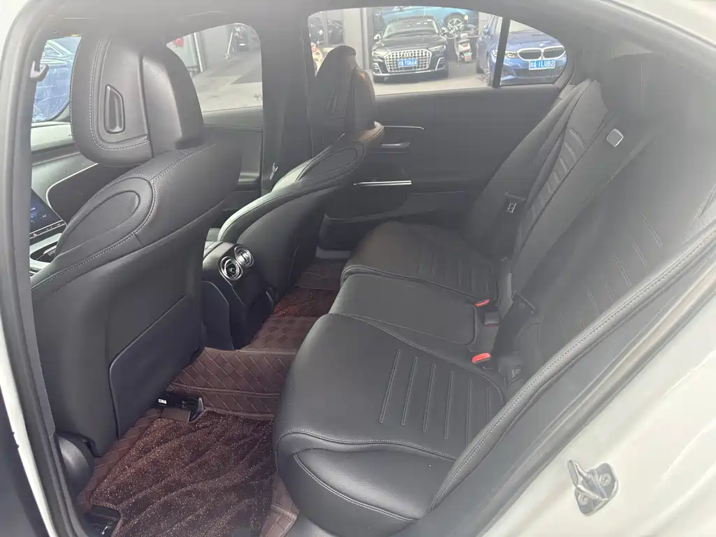 Mercedes-Benz C-Class New Energy — миниатюра 5