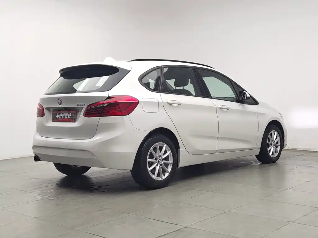 BMW 2 Series Active Tourer — миниатюра 2