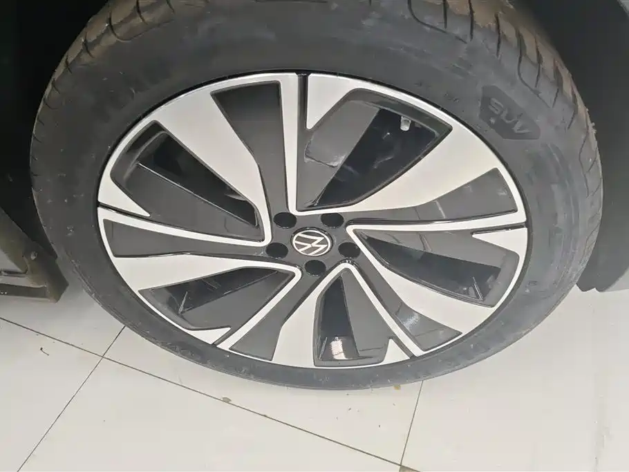 Volkswagen Viloran 2024 380TSI Luxury Pro 6 мест