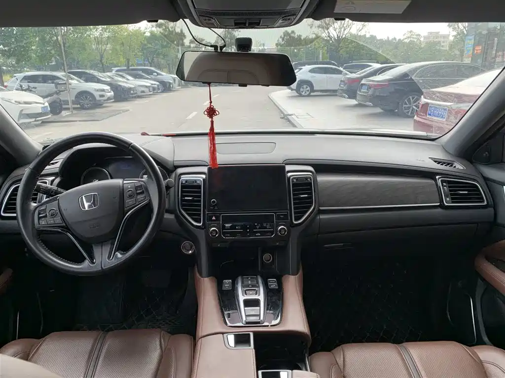 Honda UR-V — миниатюра 6