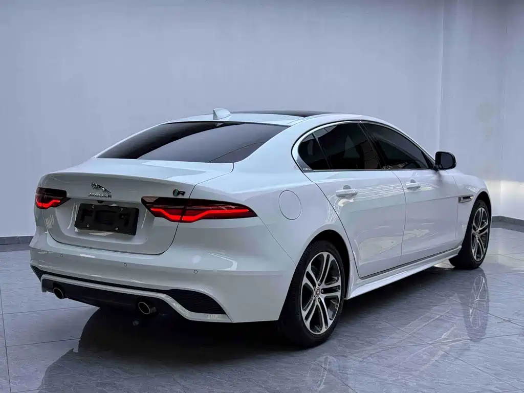Jaguar XEL — миниатюра 13