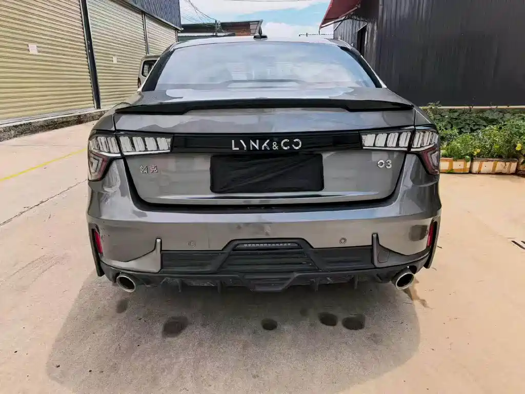 Lynk & Co 03 — миниатюра 8