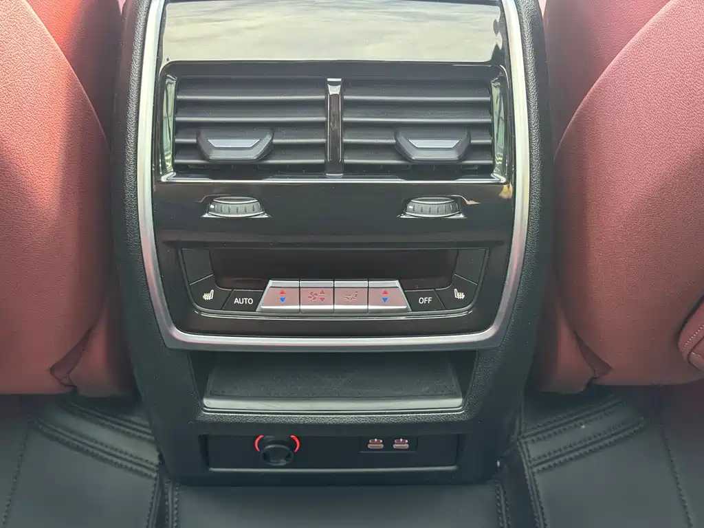 BMW X5 — миниатюра 10