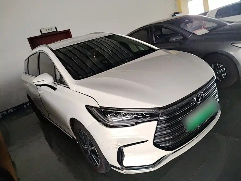 BYD MAX New Energy — миниатюра 4