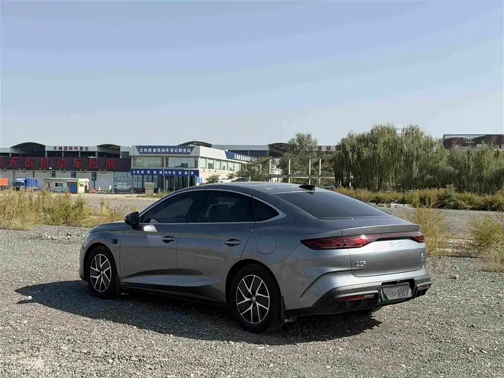 BYD Qin L — миниатюра 6