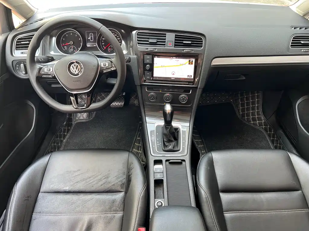 Volkswagen Golf 2019 200TSI DSG Comfort VI