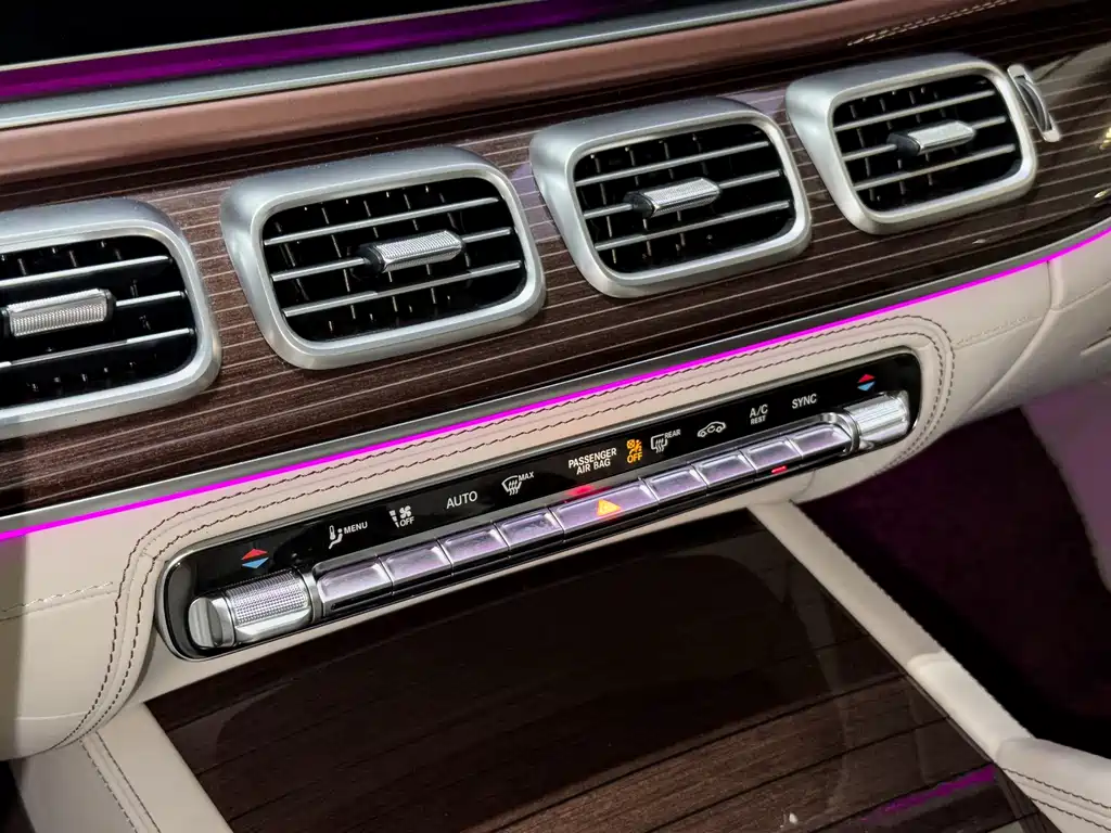 Mercedes-Benz GLS — миниатюра 10