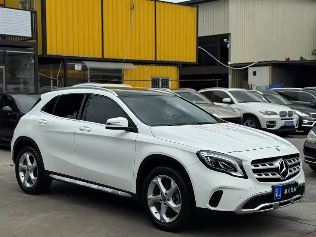 Mercedes-Benz GLA 2018