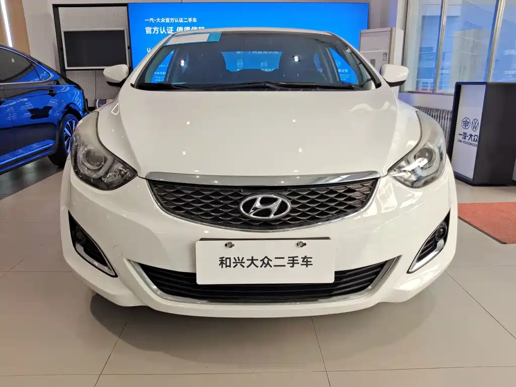 Hyundai Elantra Langdong — миниатюра 2