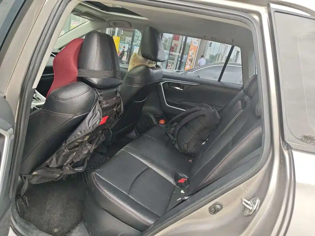 TOYOTA RAV4 RONGFANG