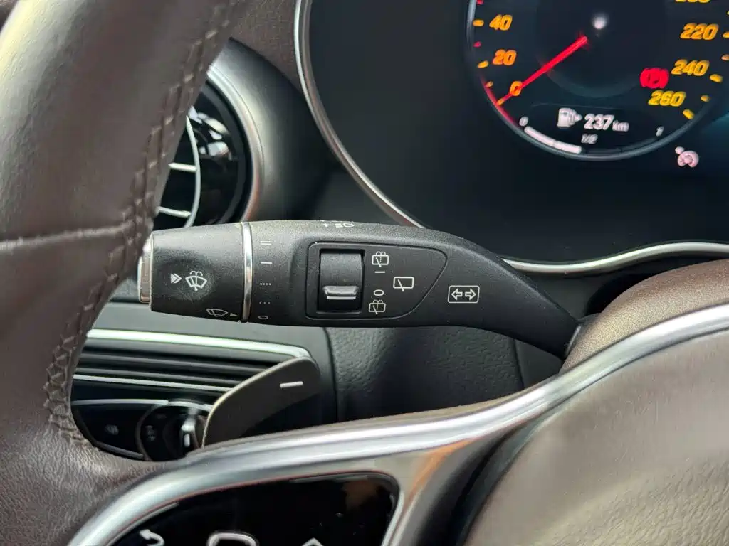 Mercedes-Benz GLC — миниатюра 13