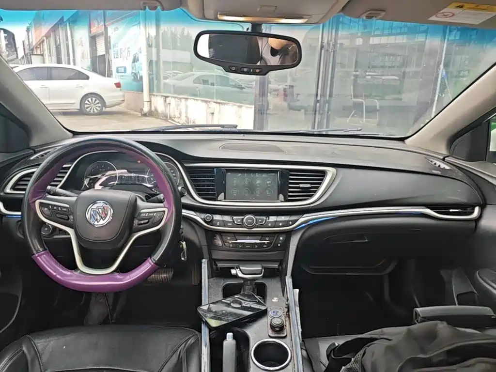 Buick Excelle — миниатюра 10