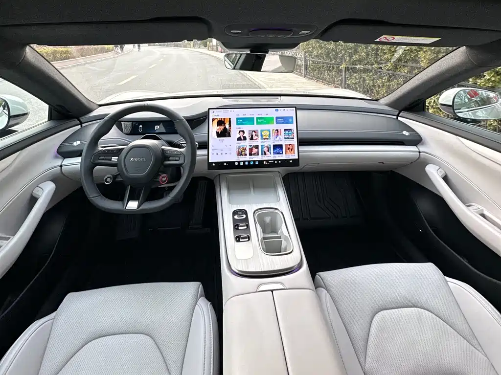 XIAOMI CAR XIAOMI SU7