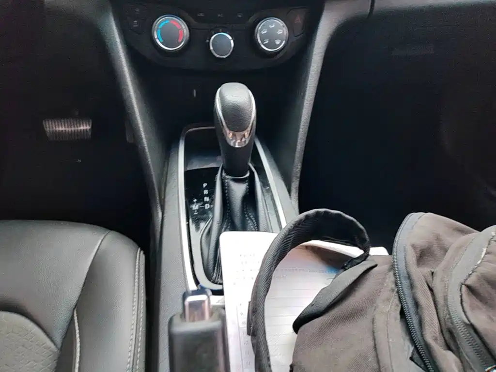 Chevrolet Cavalier — миниатюра 14
