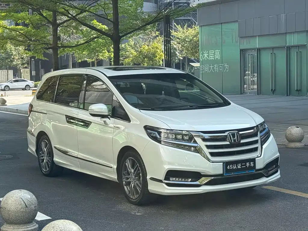 Honda Elysion 2019 2.0L Luxury