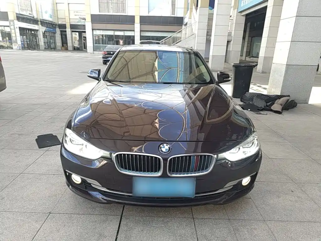 BMW 3 Series — миниатюра 3