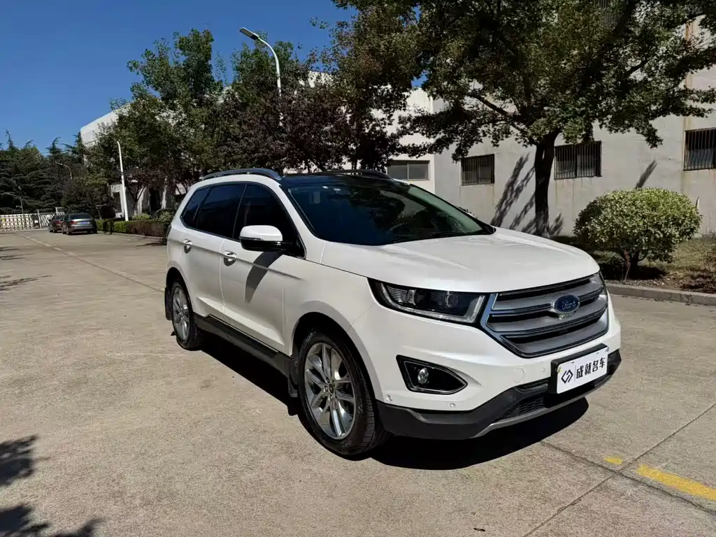 Ford Edge — миниатюра 3